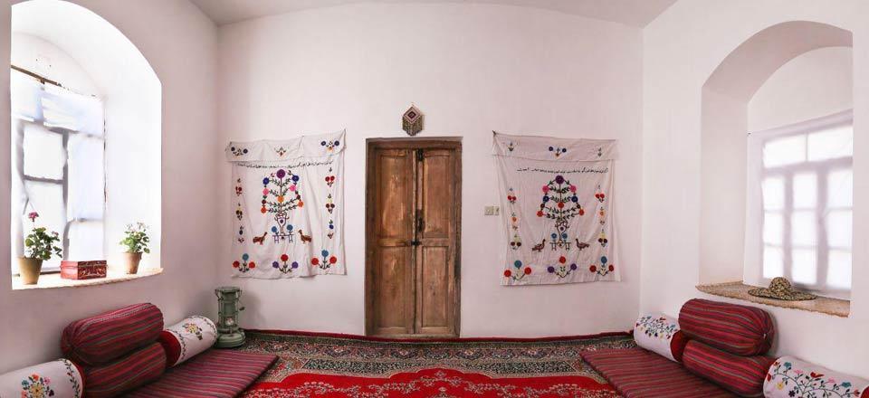 اقامتگاه بوم گردی سرای حاجی احمد زیرکوه