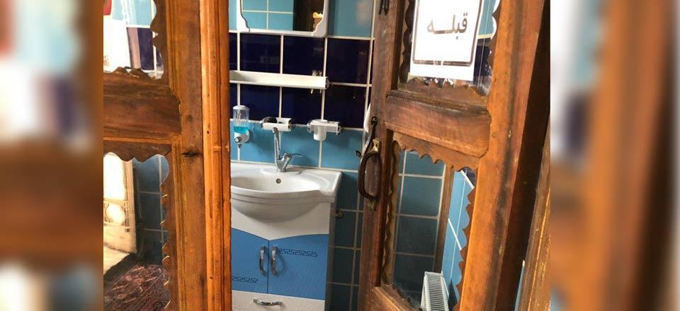 اقامتگاه بوم گردی حاج زینل در تفت