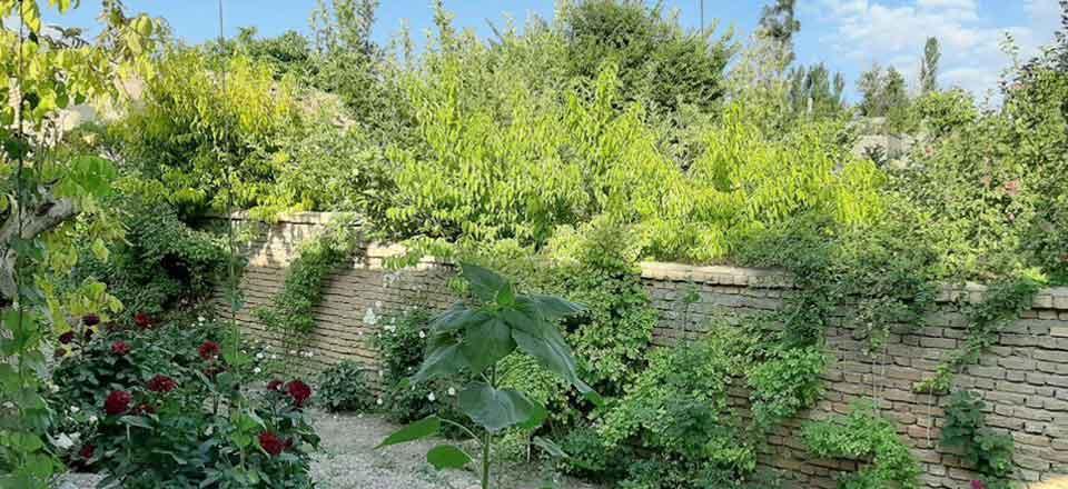 اقامتگاه مزرعه آفتاب چغاخور در بلداجی