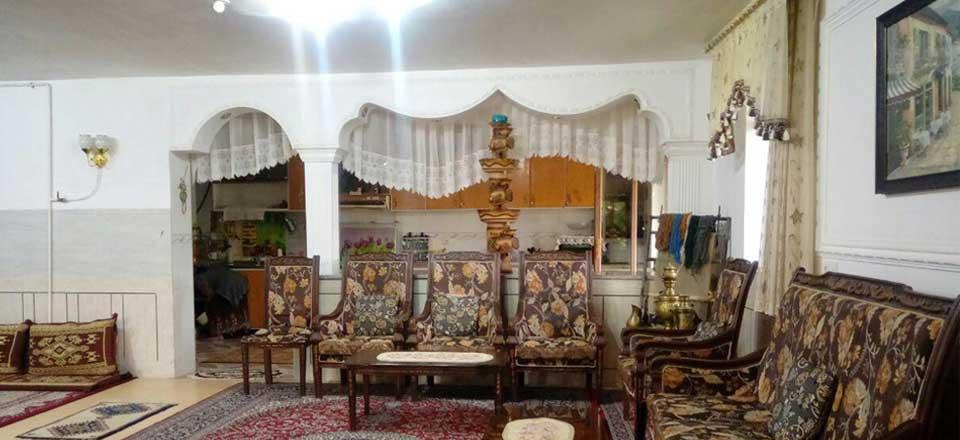 اقامتگاه مزرعه آفتاب چغاخور در بلداجی