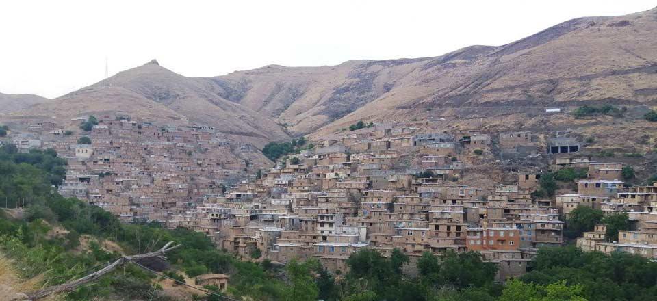 اجاره اقامتگاه بوم گردی گلین سنندج