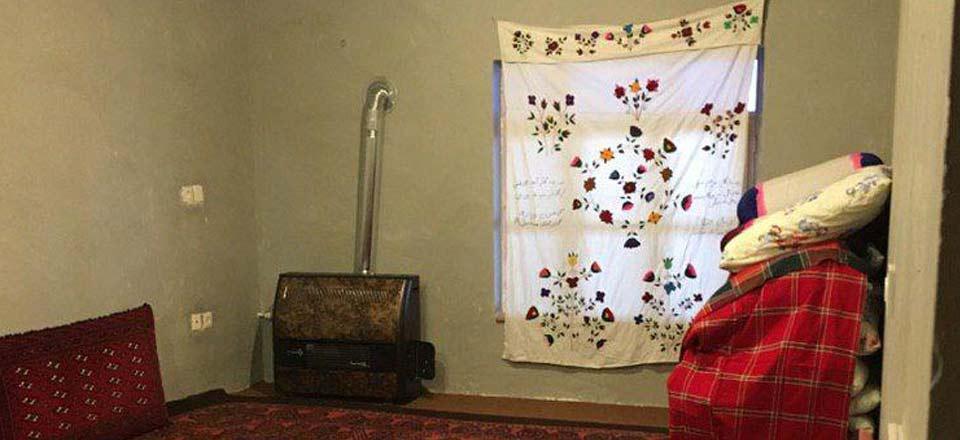 اقامتگاه بوم گردی تورنگ در مینودشت