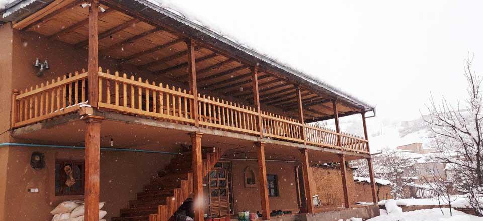 اقامتگاه بوم گردی تورنگ در مینودشت