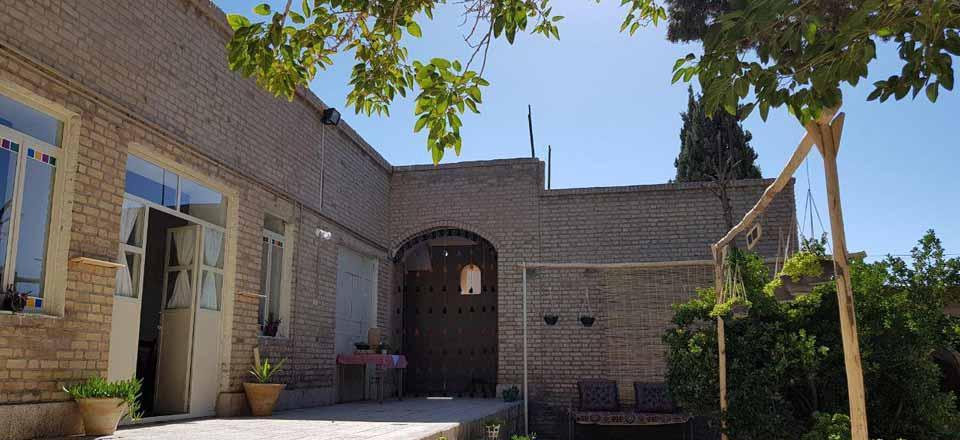 اجاره اقامتگاه بوم گردی منقل در شهر بابک