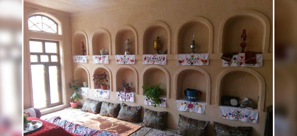 اقامتگاه بوم گردی یوزگشت بیارجمند