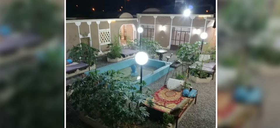 اقامتگاه بوم گردی گل انار در انار