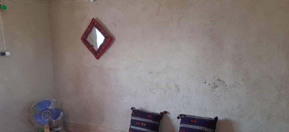 اقامتگاه بوم گردی ننو عذرا بردسیر