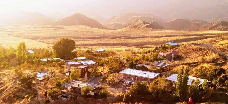 اقامتگاه بوم گردی صبح بینالود در نیشابور