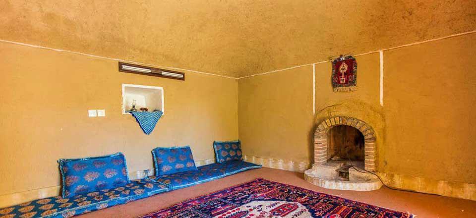 اجاره اقامتگاه بوم گردی ظهرود در راین