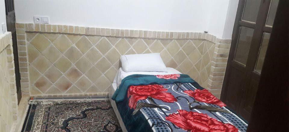 اجاره اقامتگاه بوم گردی شاخه نبات در یزد