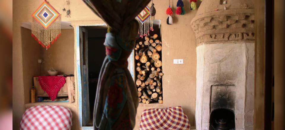 اقامتگاه بوم گردی تیزک در ابرکوه