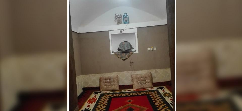 اقامتگاه بوم گردی تیزک در ابرکوه