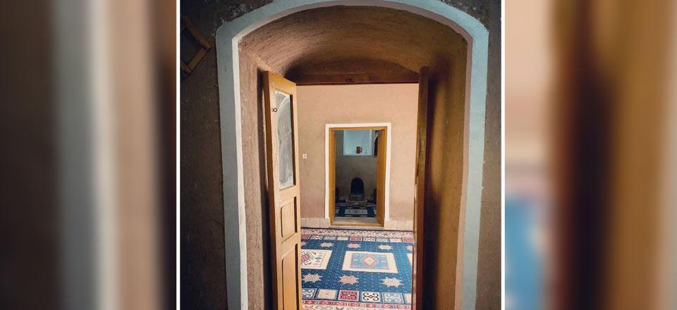 اقامتگاه بوم گردی تیزک در ابرکوه