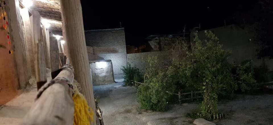 اقامتگاه بوم گردی دلنوازان در همدان