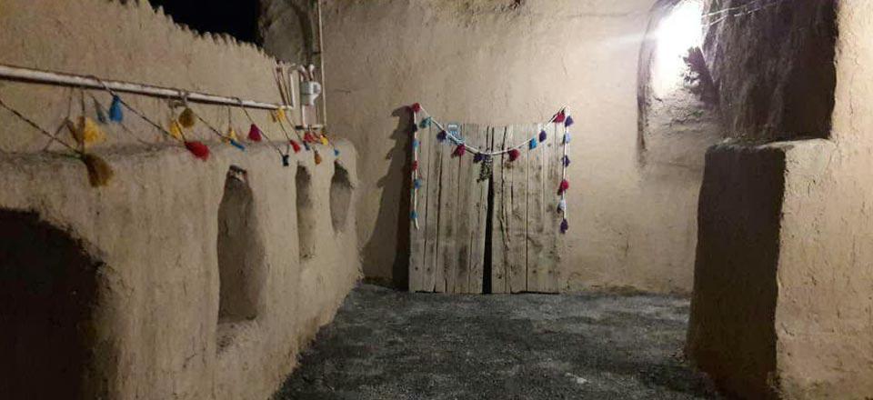 اقامتگاه بوم گردی دلنوازان در همدان