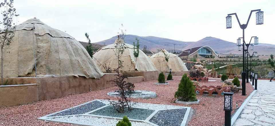 دهکده گردشگری گلستانکوه در خوانسار