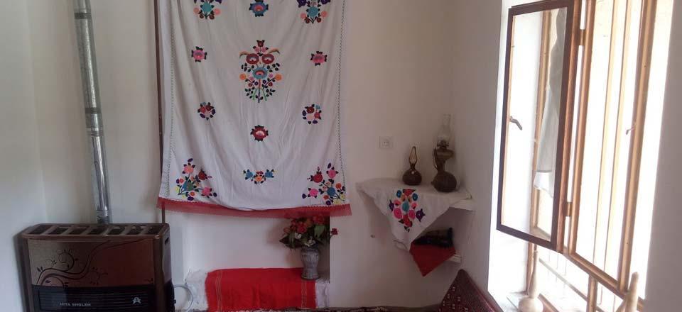 اقامتگاه بوم گردی باران در اسفراین