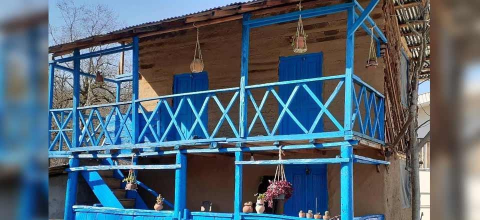 اقامتگاه بوم گردی ارغوان در تنکابن