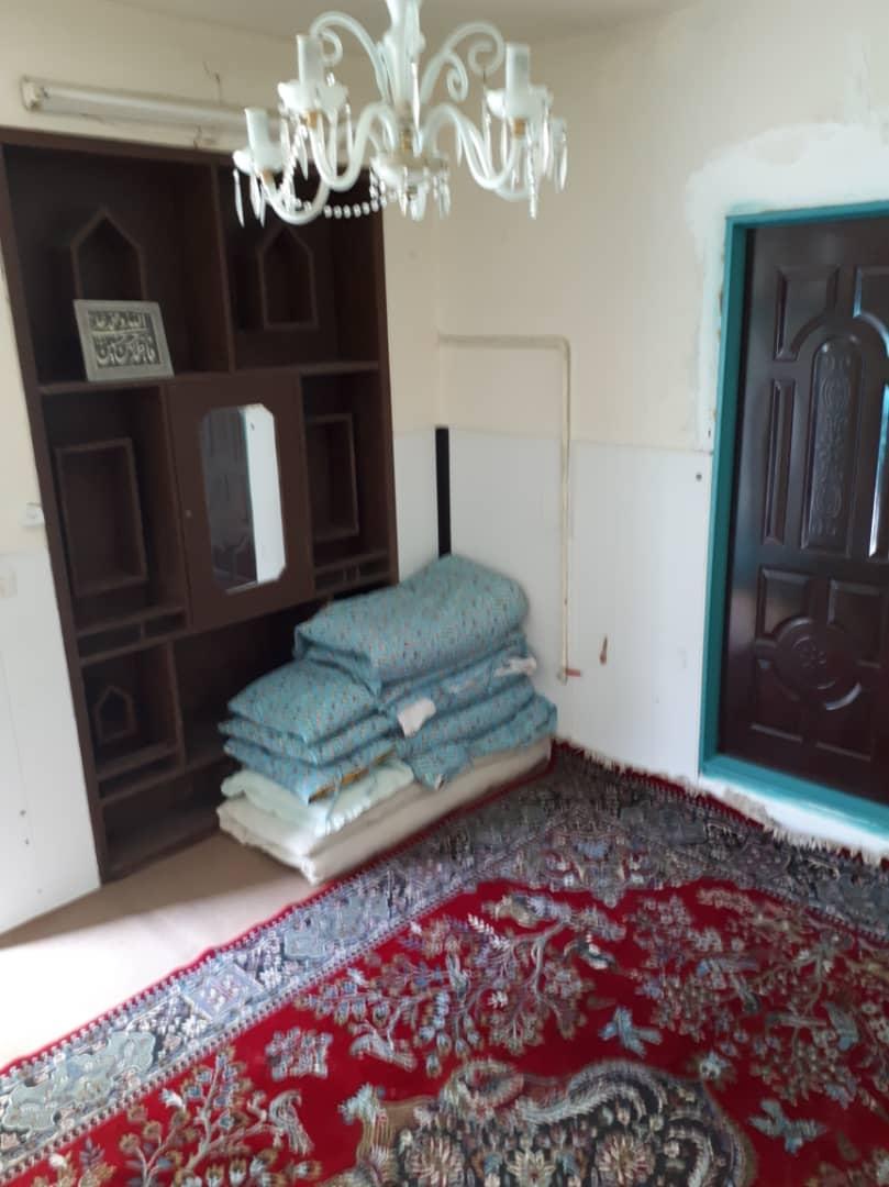 رزرو اقامتگاه بوم گردی درخت خرمالو در اصفهان