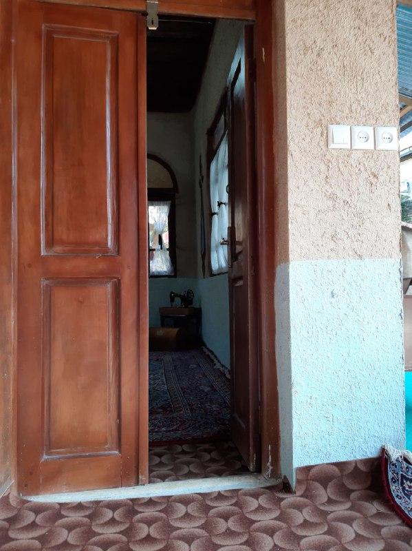 اقامتگاه بوم گردی عمارت مادری در بهشهر