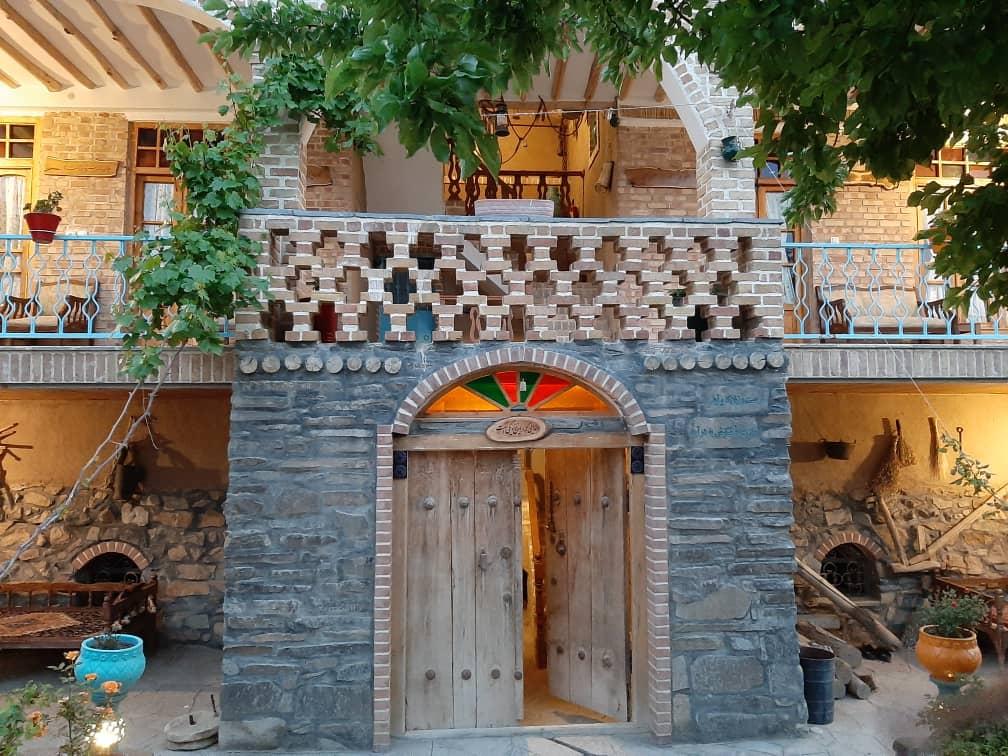 اجاره اقامتگاه بوم گردی دولتسرا در بهار