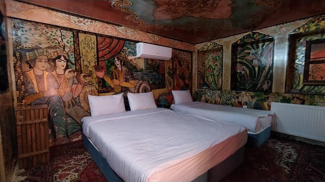 رزرو اقامتگاه بوم گردی لوتوس در شیراز