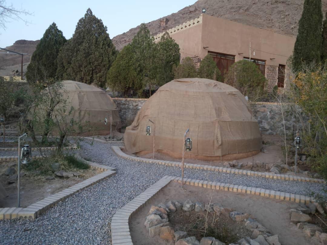 اقامتگاه بوم گردی دهکده فروردین در یزد