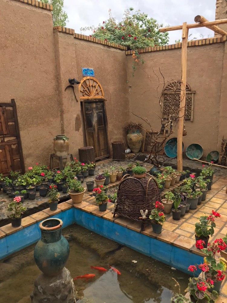 اقامتگاه بوم گردی توسلیان در نطنز