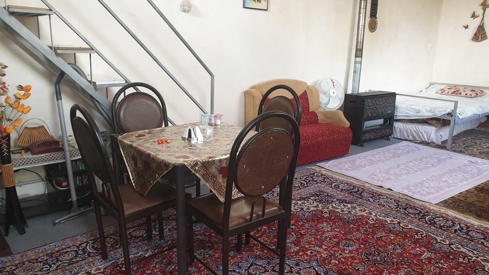 خانه ویلایی روستایی در تهم زنجان