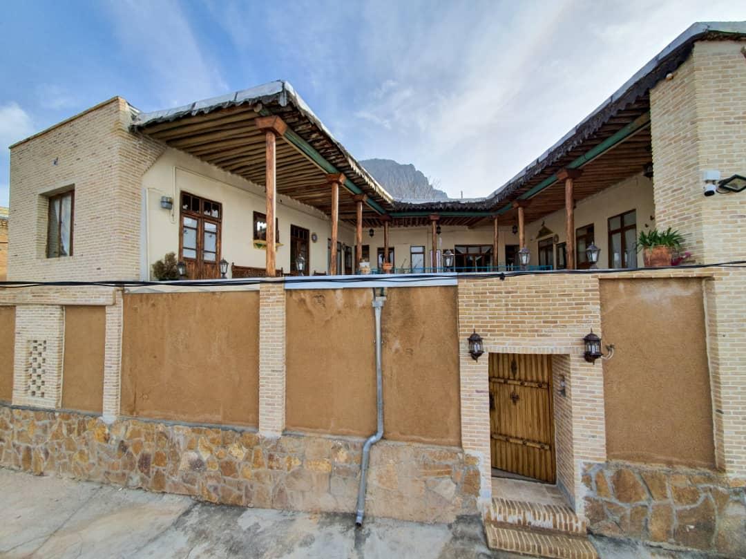 اجاره اقامتگاه بوم گردی میلکان در دالاهو