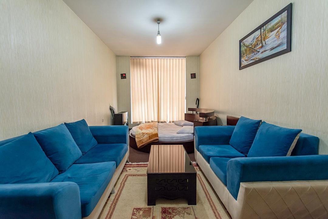 آپارتمان مبله در خیابان فردوسی شیراز 