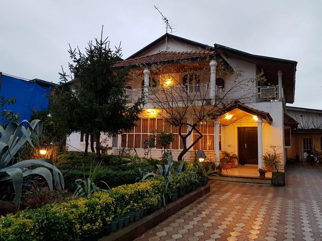 ویلای اجاره ای استخردار در نمک آبرود
