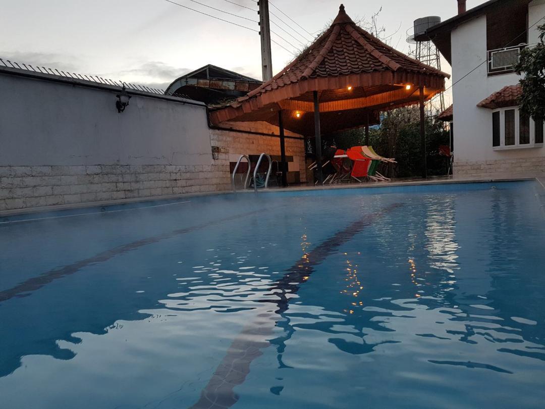 ویلای اجاره ای استخردار در نمک آبرود