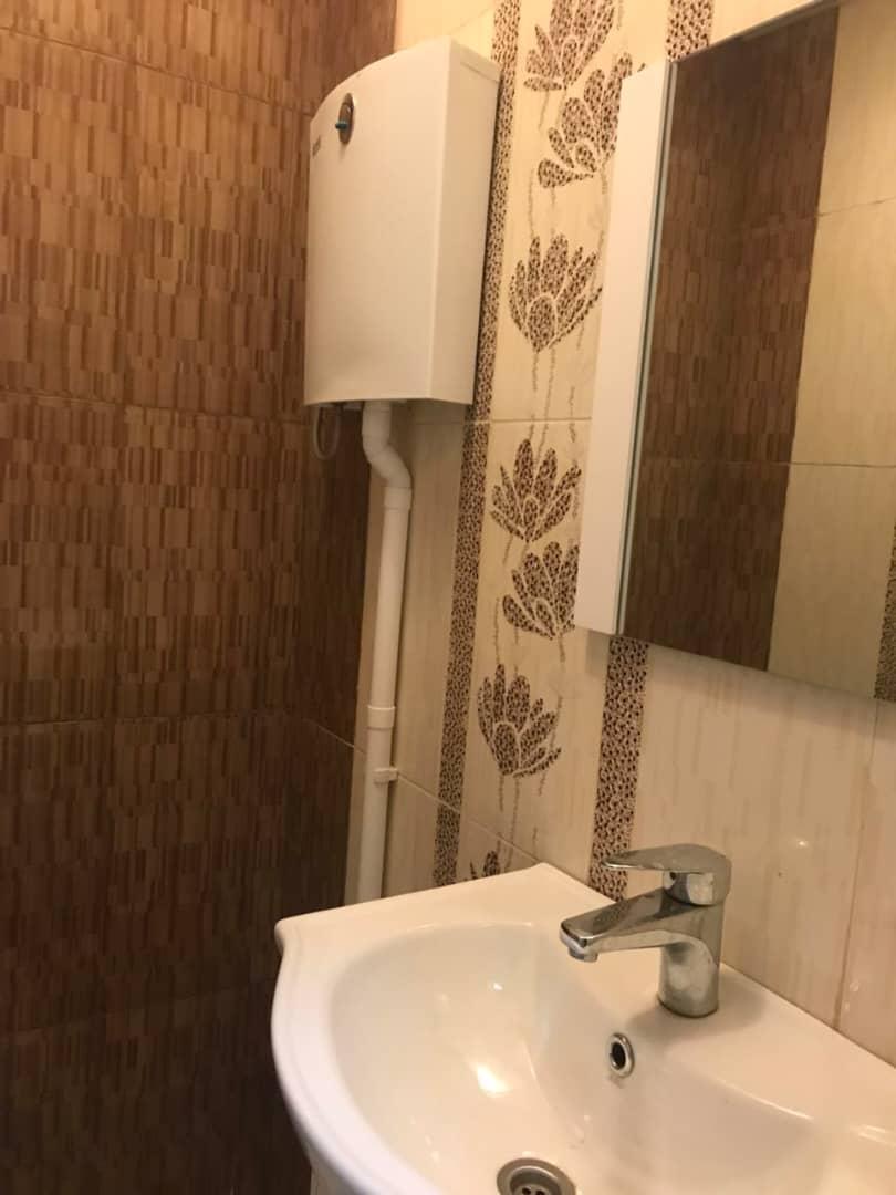 آپارتمان مبله دو خواب ۹۰ متری در مرکز تهران