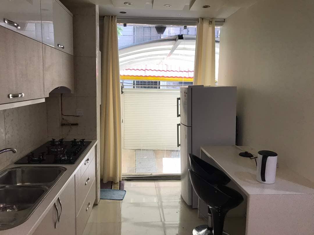 اجاره آپارتمان یکخوابه ۴۲ متری در انقلاب