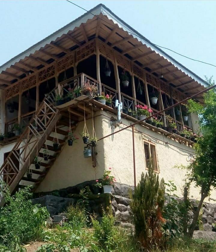 اجاره اقامتگاه بوم گردی کیاتاج در لنگرود