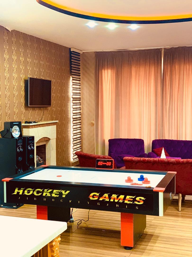 اجاره روزانه ویلا استخردار در کردان