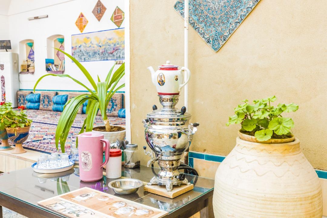 رزرو اقامتگاه سنتی دوستانه در یزد