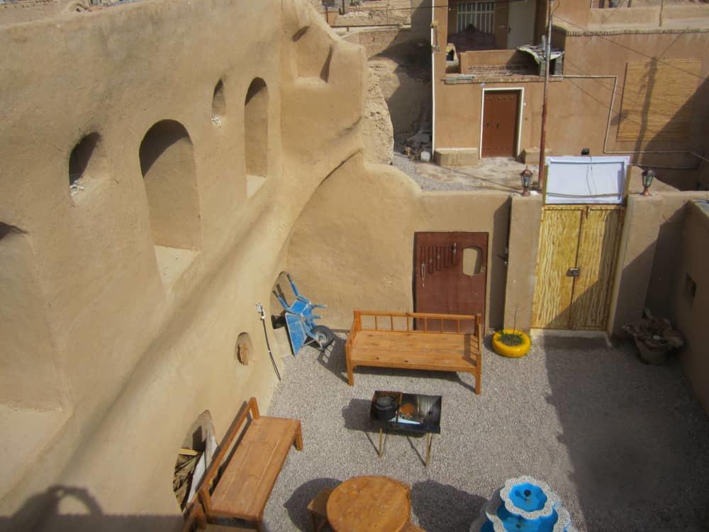 اجاره بوم گردی مسین بابا در سرخه