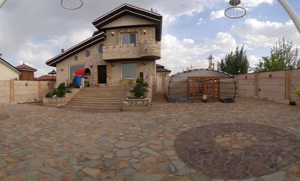 اجاره ویلا استخردارآبگرم در کردان