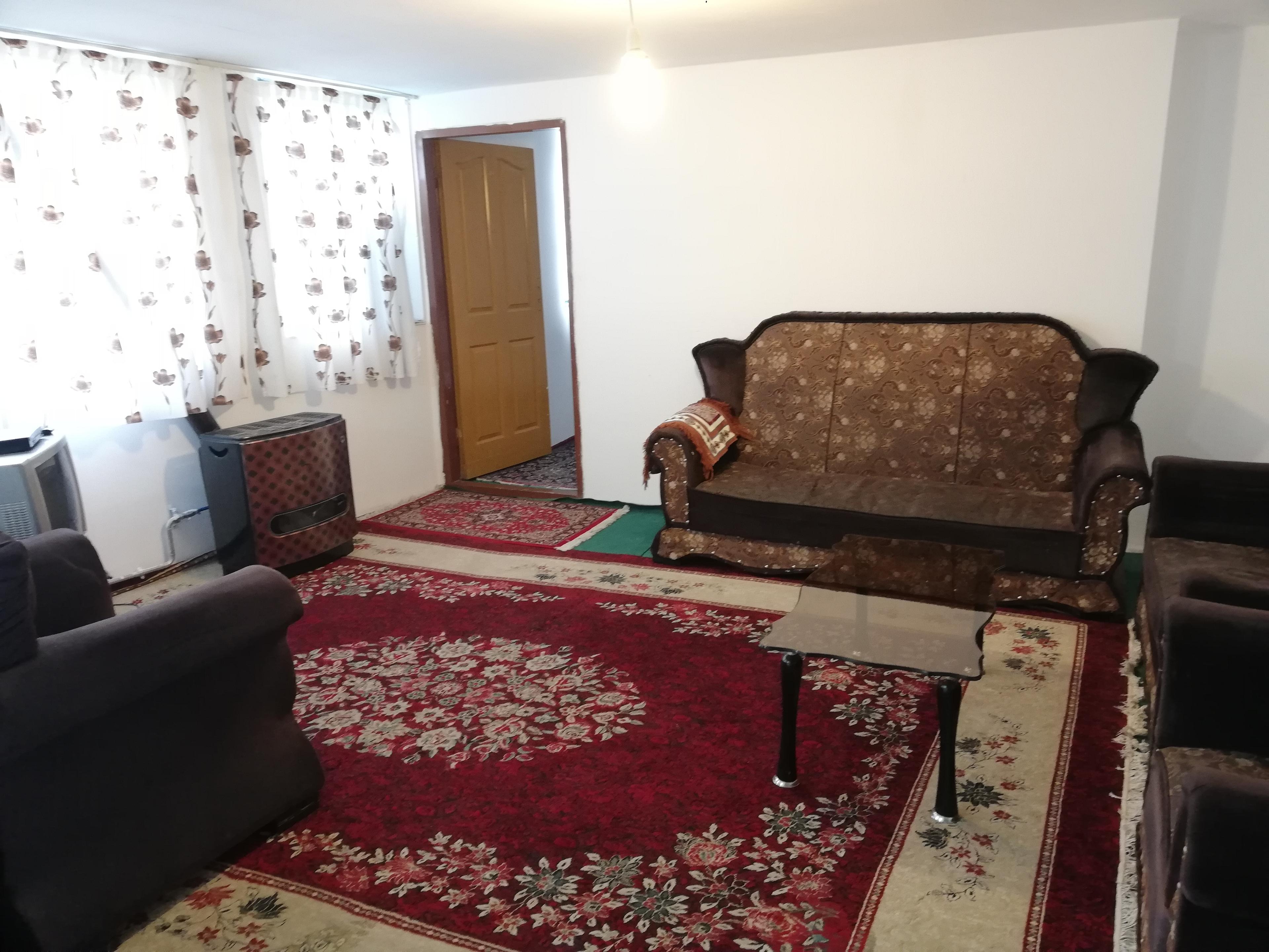 اجاره خانه در ارومیه روزانه یک جمهوری