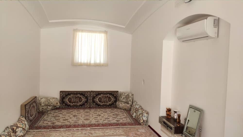 اجاره اقامتگاه بوم گردی خانم تاج در کاشان