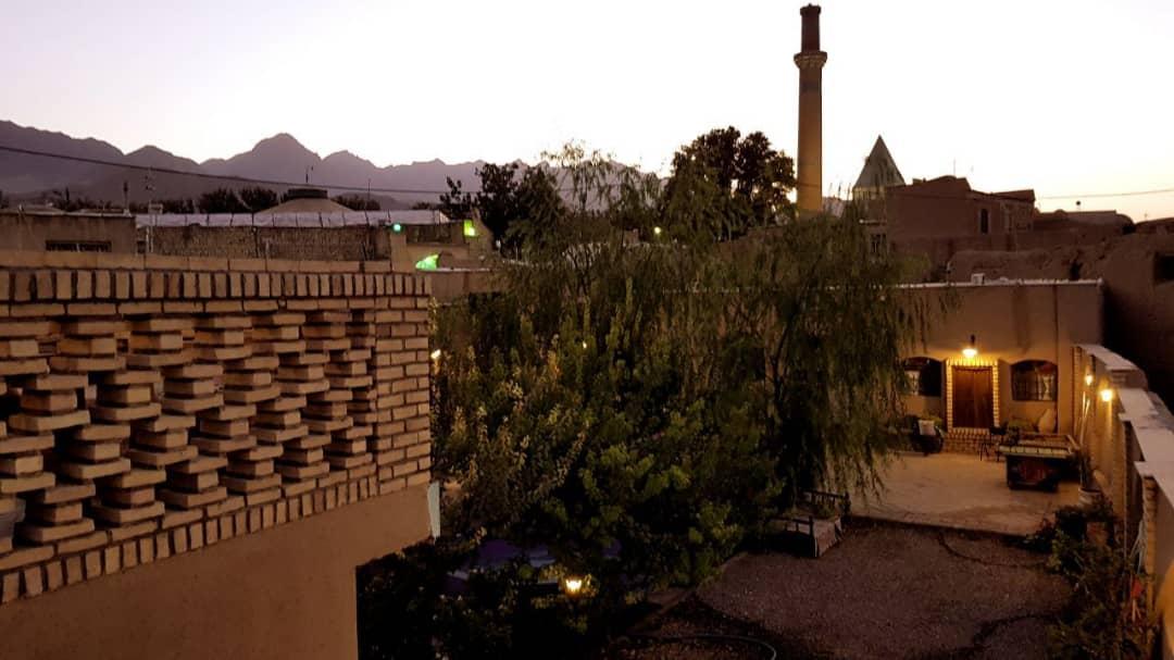 اجاره اقامتگاه بوم گردی سرای جواهر در نطنز