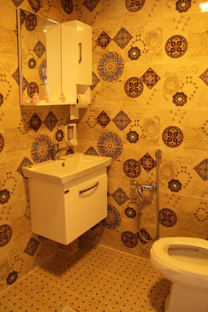 اجاره اقامتگاه بوم گردی سرای جواهر در نطنز