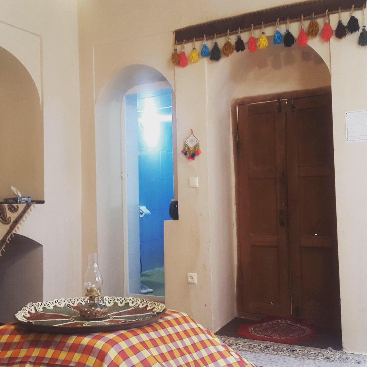 اقامتگاه بوم گردی توسلیان در نطنز