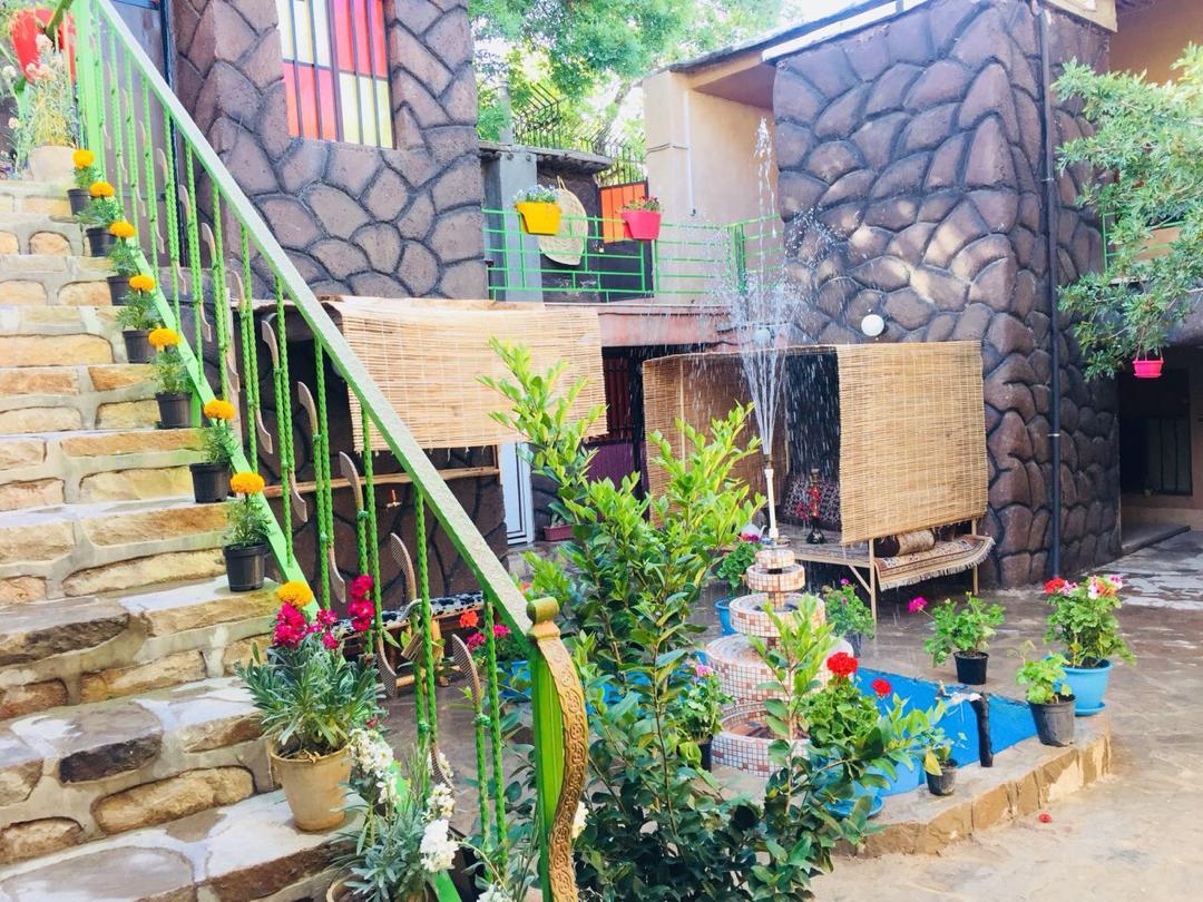 اجاره اقامتگاه بوم گردی کوهستان در قلات