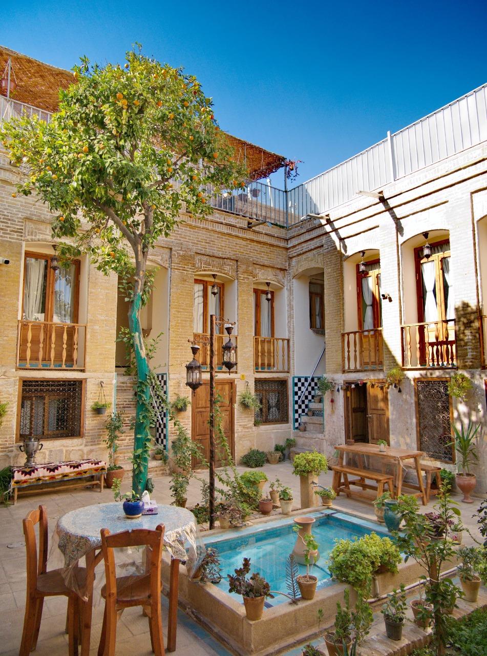 اقامتگاه بوم گردی آنا در شیراز