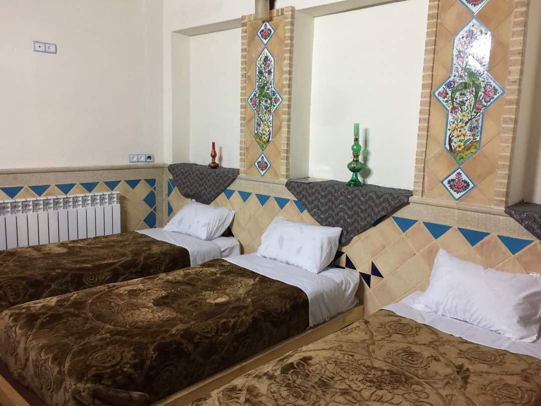 رزرو اقامتگاه بوم گردی سی راه در شیراز