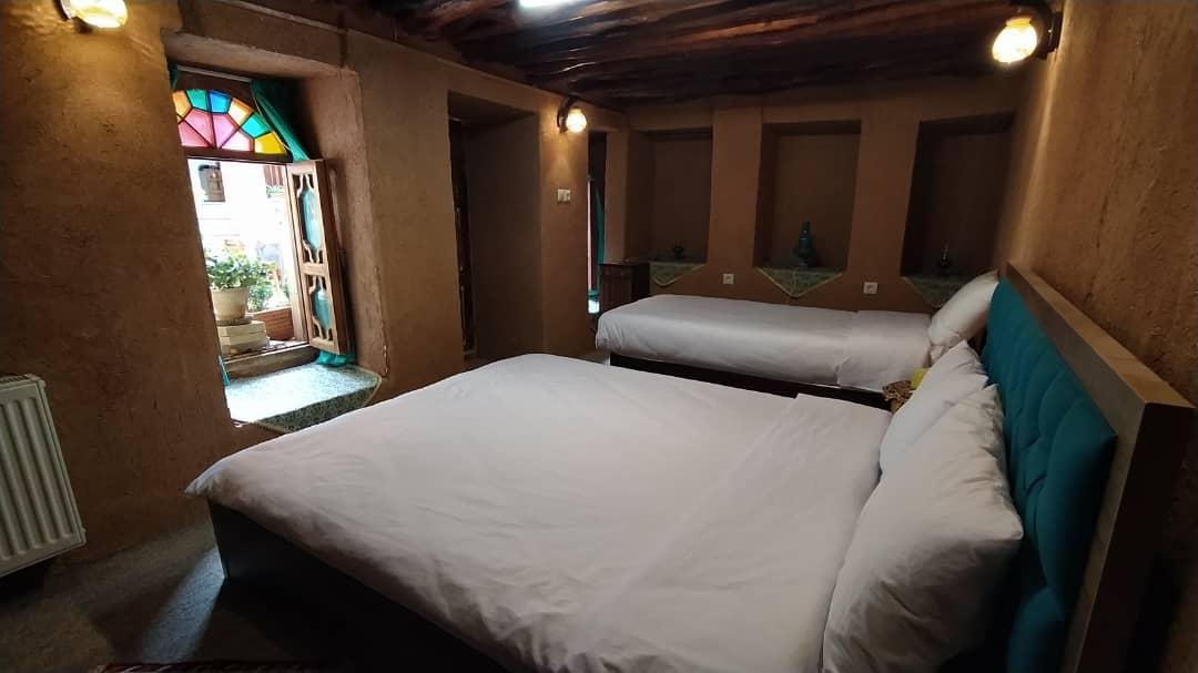 رزرو اقامتگاه بوم گردی لوتوس در شیراز