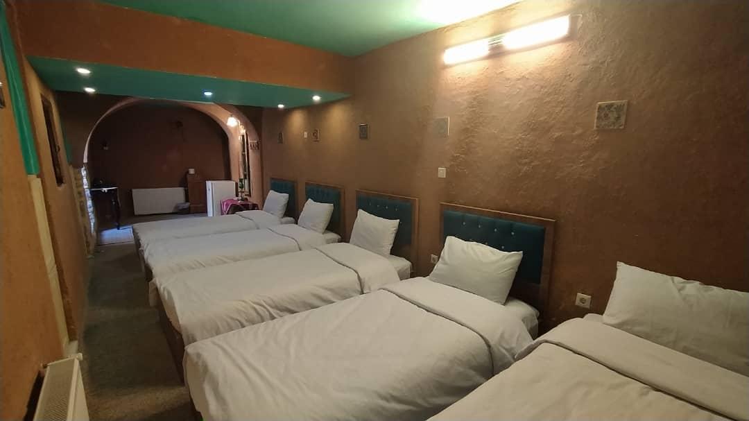 رزرو اقامتگاه بوم گردی لوتوس در شیراز